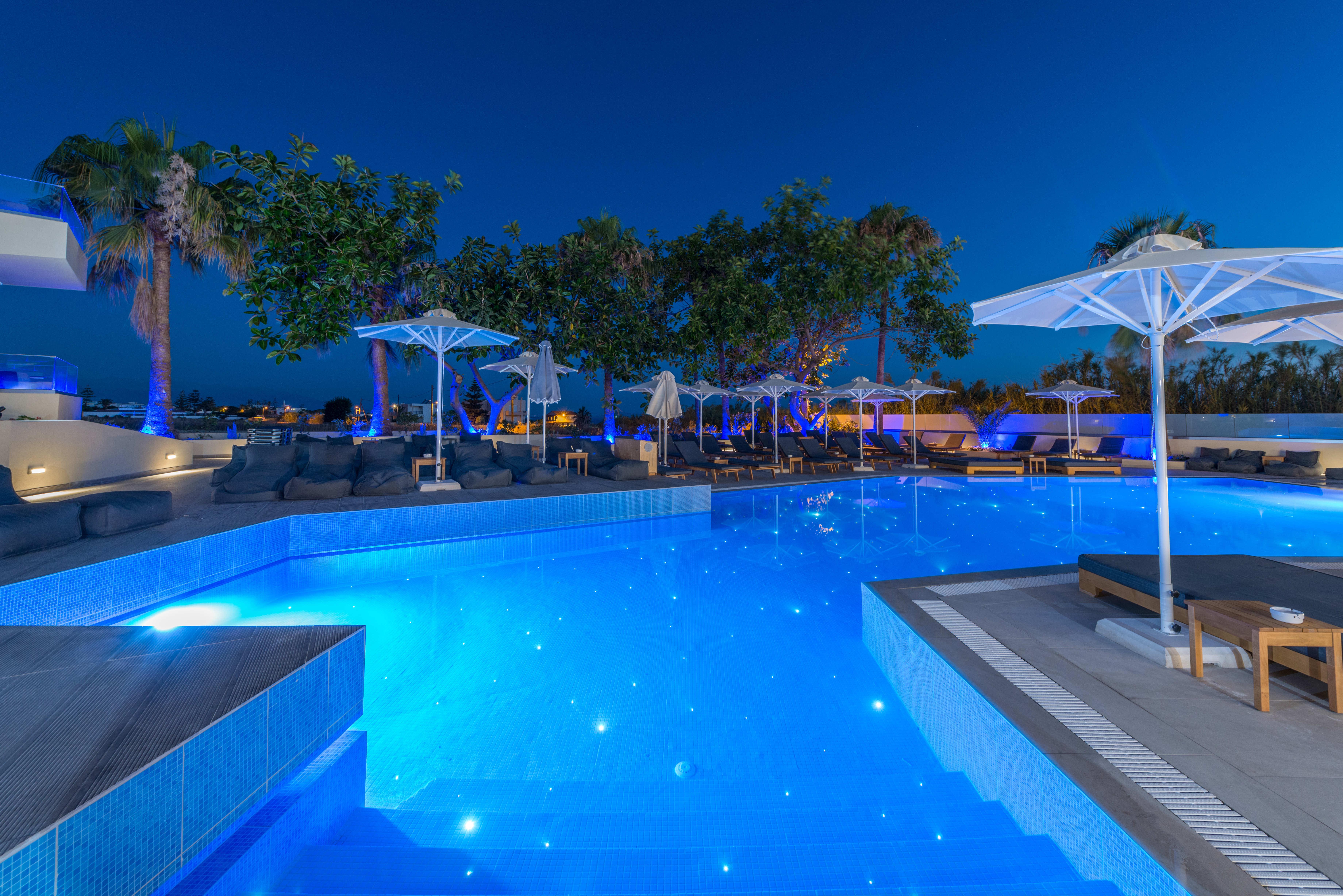 Imperial Palace Adults Only Pigianos Kampos  Екстериор снимка